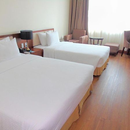 Muong Thanh Vinh Hotel Exterior foto